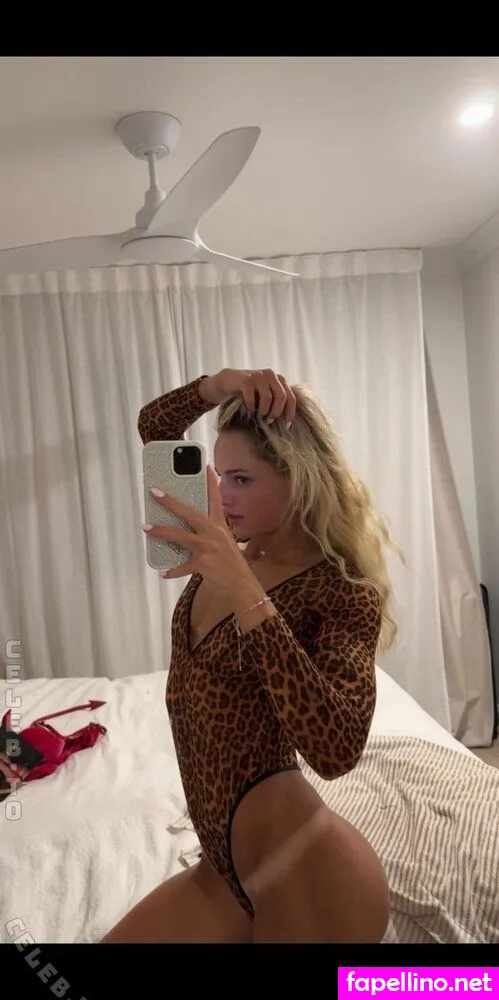 fitbby, sophijrae Nude Leaked OnlyFans Photo #QqxWxqtu3D