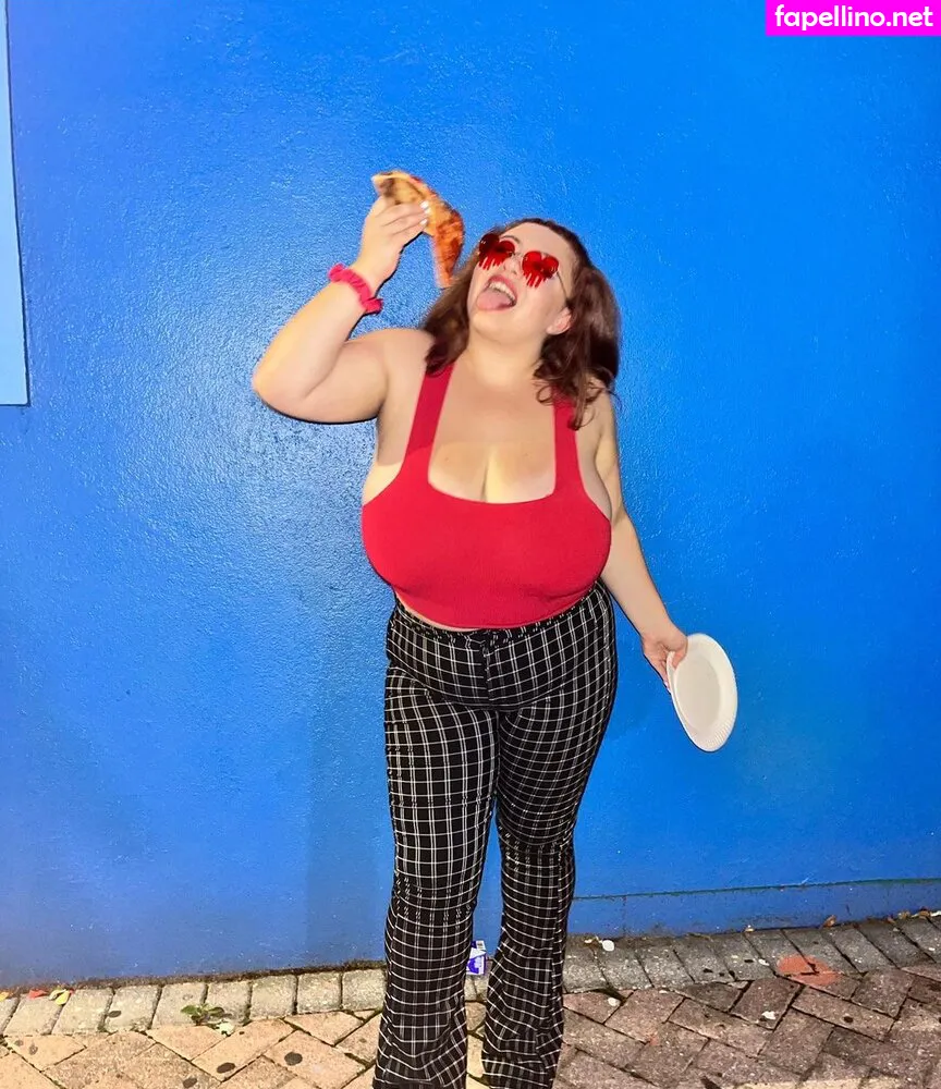 sophia.a, sophiaaromaro Nude Leaked OnlyFans Photo #7LVdjZUZ28