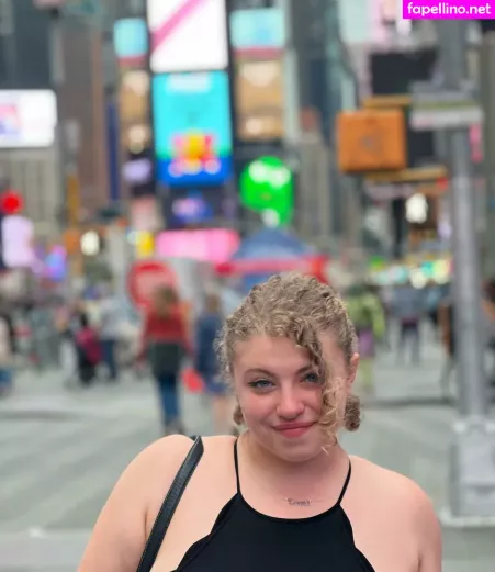 Sophia A OnlyFans Thumbnail #EXc7qYunlq