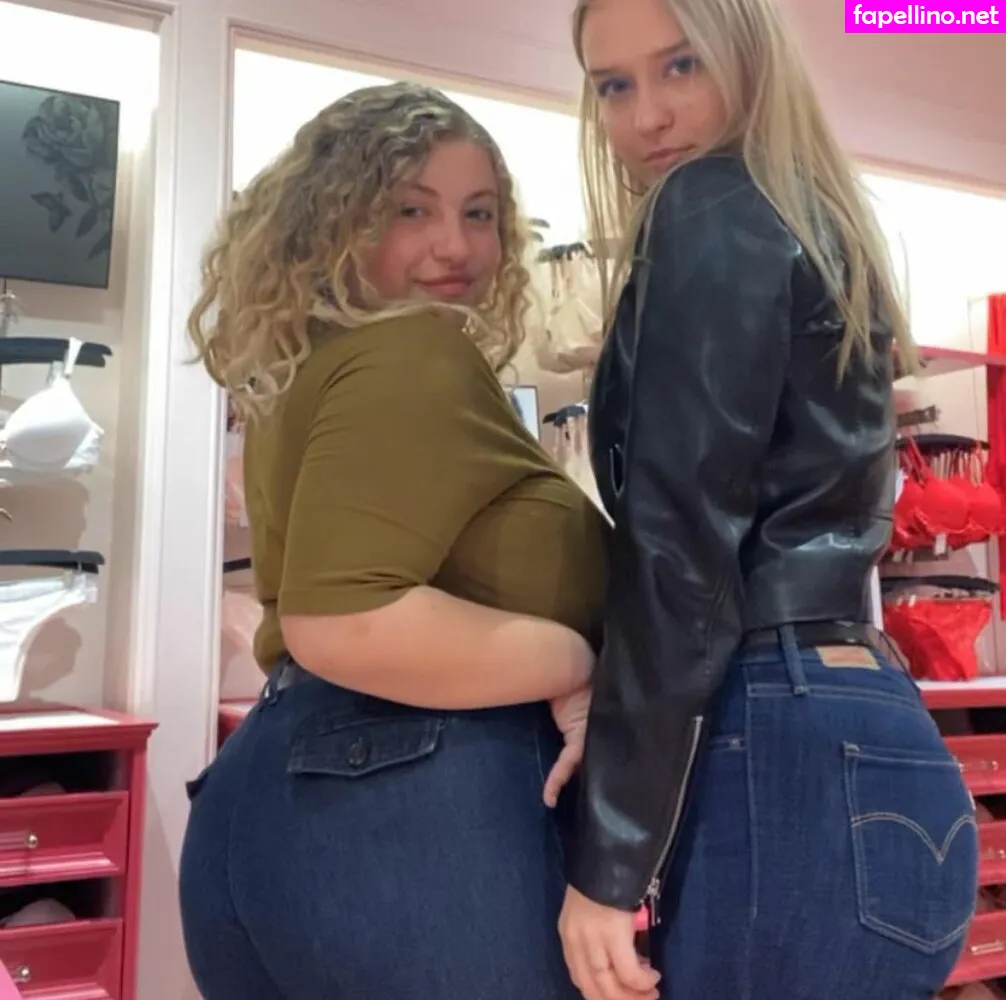 sophia.a, sophiaaromaro Nude Leaked OnlyFans Photo #n4KPVSKxD4