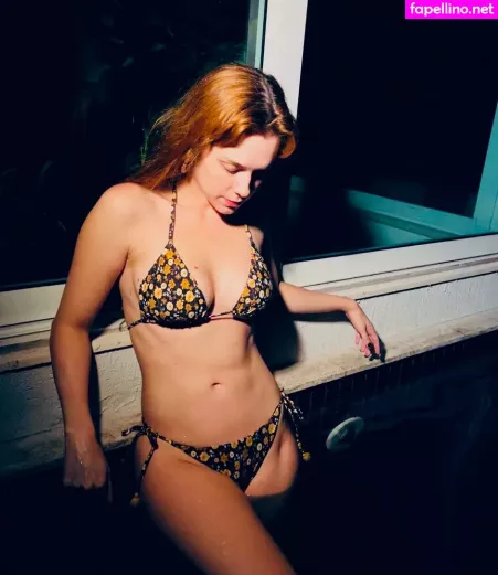 Sophia Abrahao OnlyFans Thumbnail #AxBA5mi07n