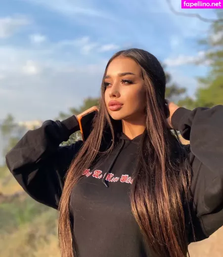 Sophia Adamova OnlyFans Thumbnail #I1w95RBz7k