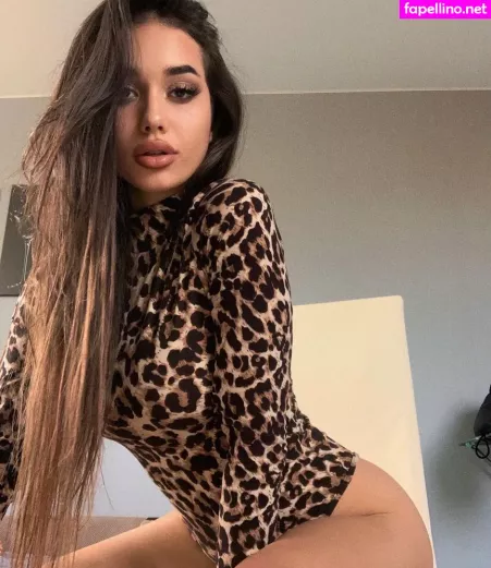 Sophia Adamova OnlyFans Thumbnail #VTkkDJq8jL