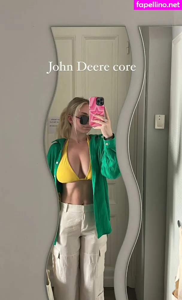 soph_armata Nude Leaked OnlyFans Photo #Q9aU7FvU75