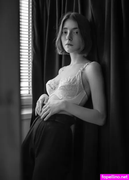Sophia Boger OnlyFans Thumbnail #PbGhLXFHgi