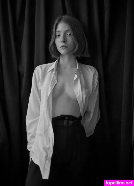 Sophia Boger OnlyFans Thumbnail #TmiI6jYnCb