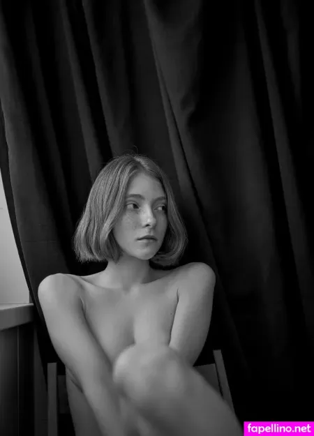 Sophia Boger OnlyFans Thumbnail #XNbFZlR0g1