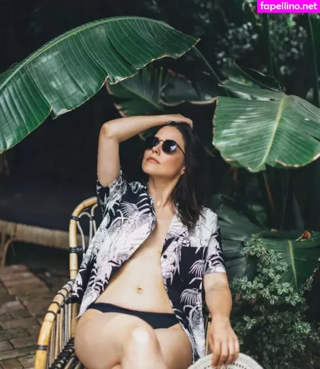 Sophia Bush OnlyFans Thumbnail #WZeUhdvLpS