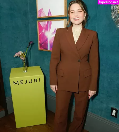 Sophia Bush OnlyFans Thumbnail #Y1gBvag8Bs