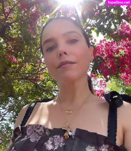 Sophia Bush OnlyFans Thumbnail #cW4Xsn2K3A