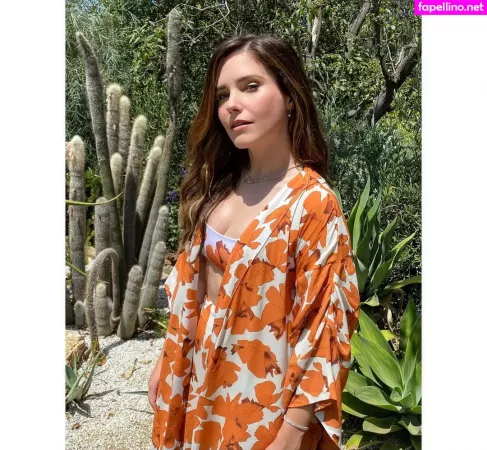 Sophia Bush OnlyFans Thumbnail #oDGFuX5zCH
