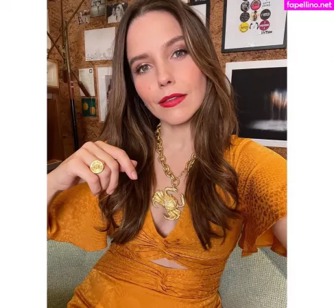 Sophia Bush OnlyFans Thumbnail #xzQrNti2Ca
