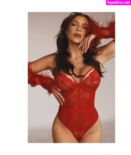 Sophia Ceraso OnlyFans Thumbnail #prTNftRnvZ