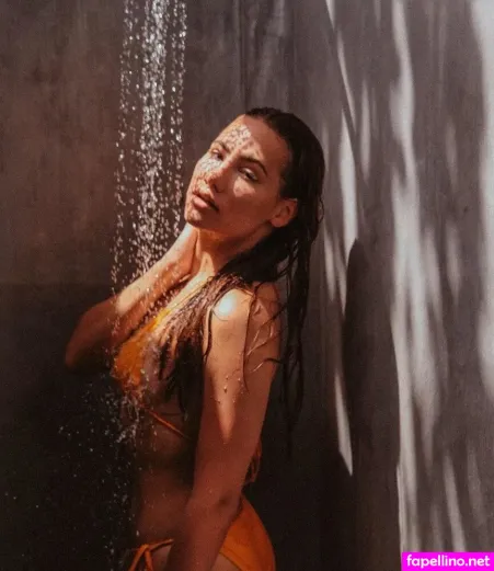 Sophia Chiara OnlyFans Thumbnail #3GEaHeIAq9