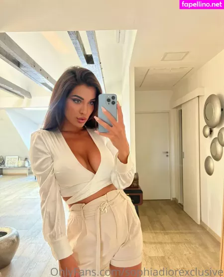 Sophia Diore OnlyFans Thumbnail #jIO7F1MFcb