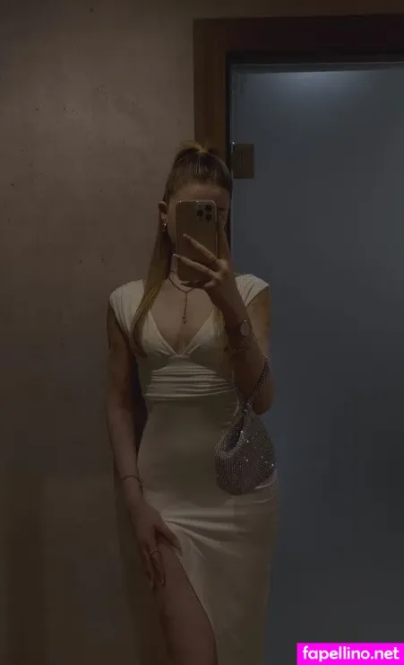 Sophia Elena OnlyFans Thumbnail #ghAxpYXm5l