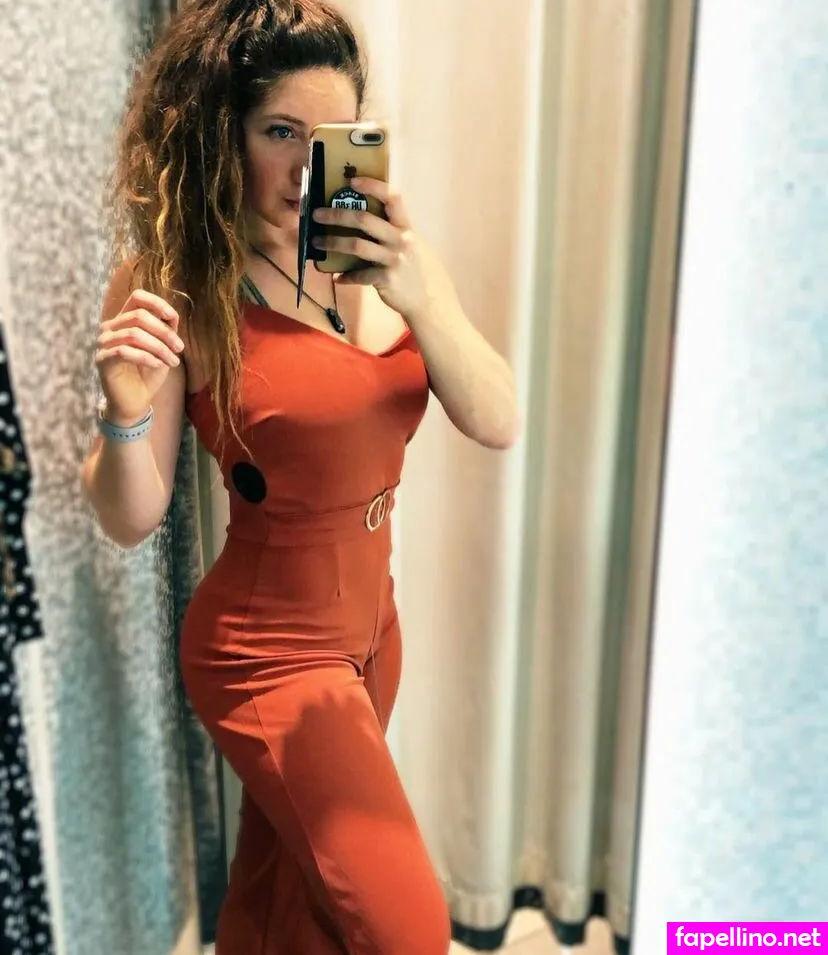 sophiastrength, sophieellis_xxx Nude Leaked OnlyFans Photo #0oT8F10dGm