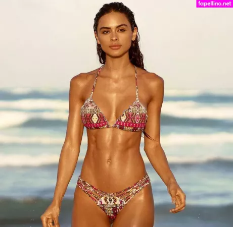 Sophia Esperanza OnlyFans Thumbnail #N3xyn8mkbo