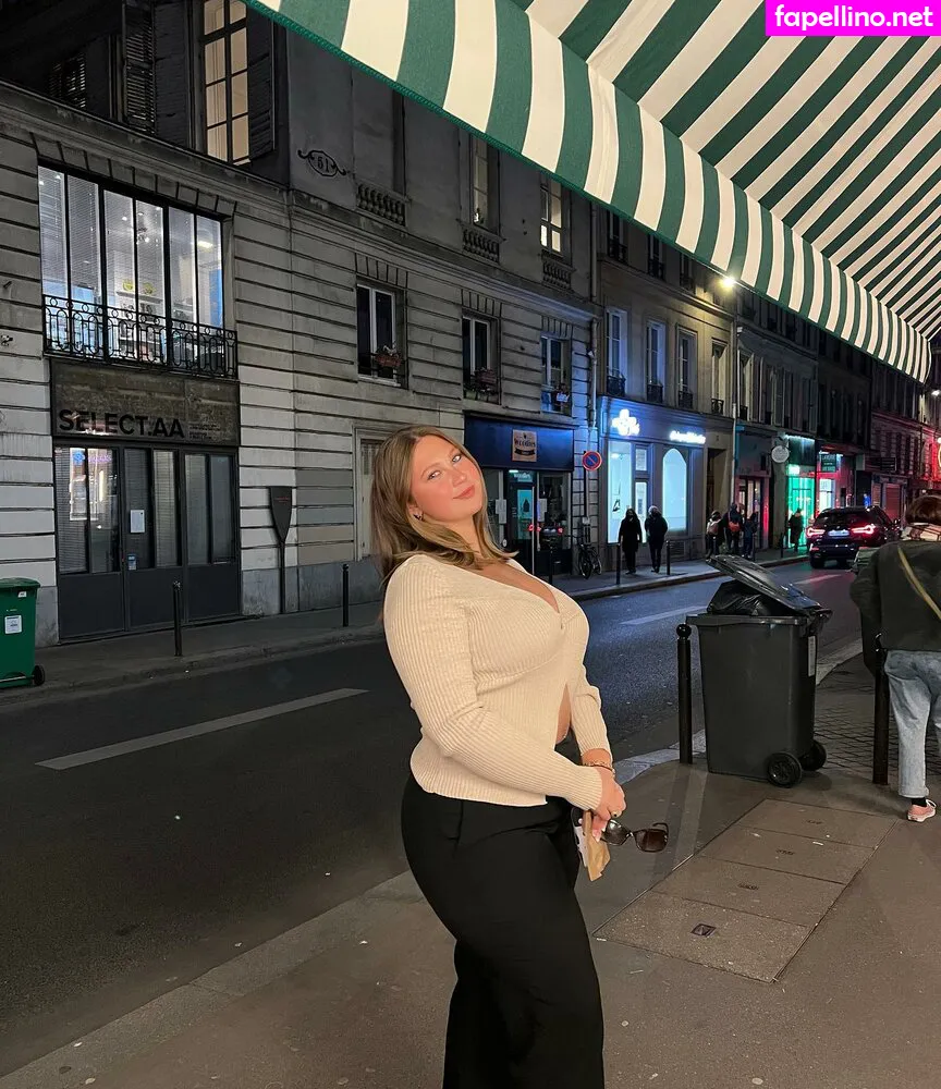 sofiahaze, sophiavalenciia Nude Leaked OnlyFans Photo #0rEGLS06OJ