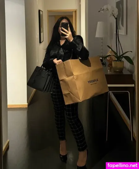 Sophia Grey OnlyFans Thumbnail #4WE18P2kQr