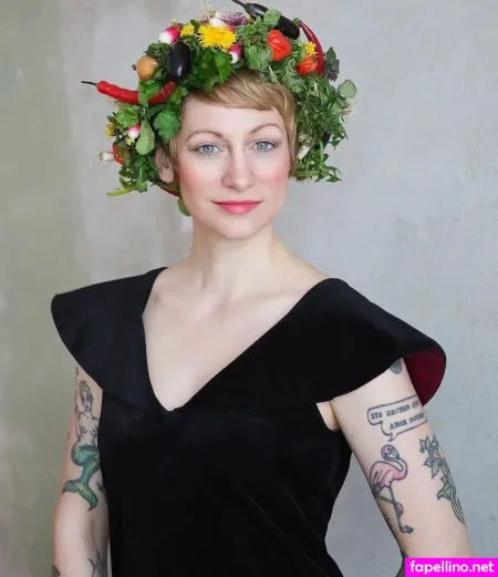 Sophia Hoffmann OnlyFans Thumbnail #R3VzCOc5AV