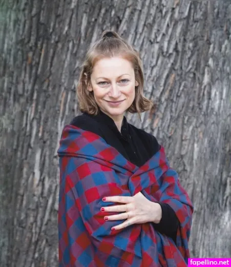 Sophia Hoffmann OnlyFans Thumbnail #SENxedkPQn