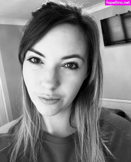 Sophia Knight OnlyFans Thumbnail #zCETDHZA2K