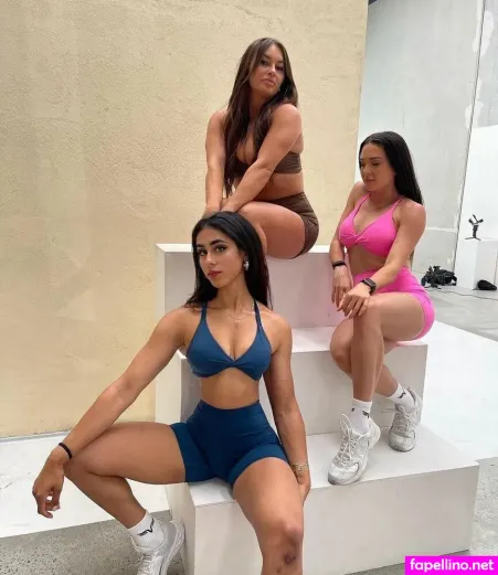 Sophia Koumouris OnlyFans Thumbnail #X3bAAXNLbH