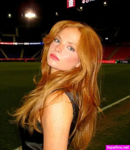 Sophia La Corte OnlyFans Thumbnail #XGoZmCvycX