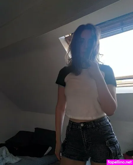 Sophia Leurre OnlyFans Thumbnail #Ne1kYrhFd0