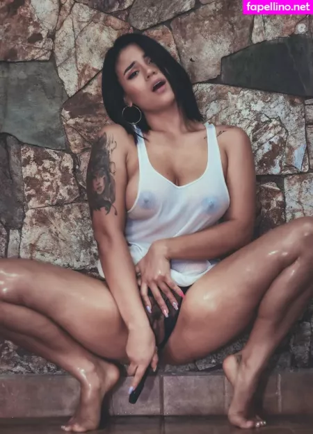 Sophia Lhorens OnlyFans Thumbnail #UB70kMok9h