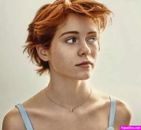 Sophia Lillis OnlyFans Thumbnail #c8OkenjBLT