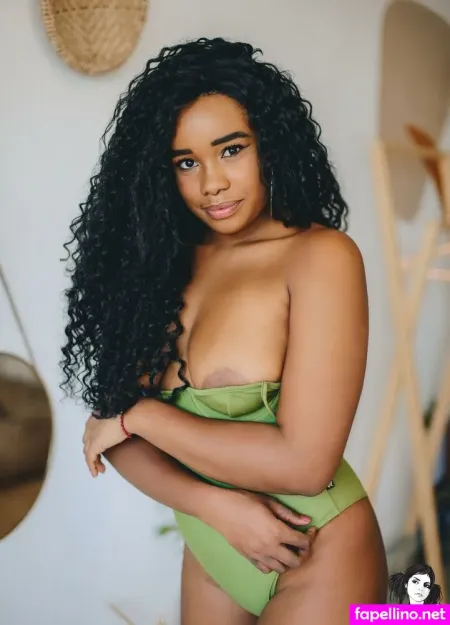 Sophia Lins 4 OnlyFans Thumbnail #F4ZGgRu3BP