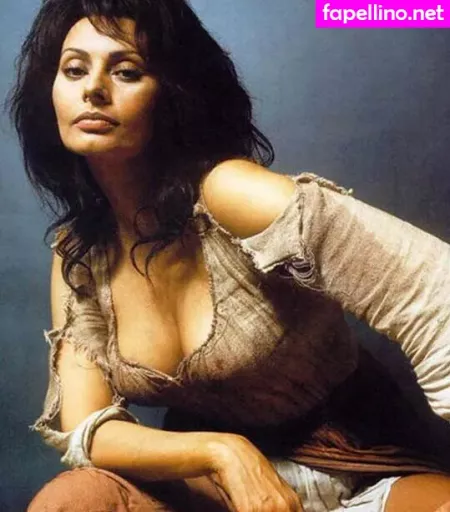 Sophia Loren OnlyFans Thumbnail #ar1pooMWsR