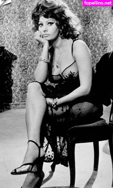 Sophia Loren OnlyFans Thumbnail #tu4C9HpSHY