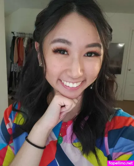 Sophia Phan OnlyFans Thumbnail #3vSrxKSUlm