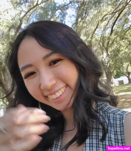 Sophia Phan OnlyFans Thumbnail #ZQp6hrR2a7
