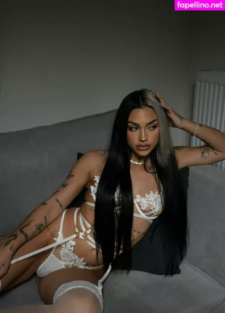 Sophia Rizou 2 OnlyFans Thumbnail #0xvDFYu5fz
