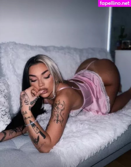 Sophia Rizou 2 OnlyFans Thumbnail #9Hb95av79G