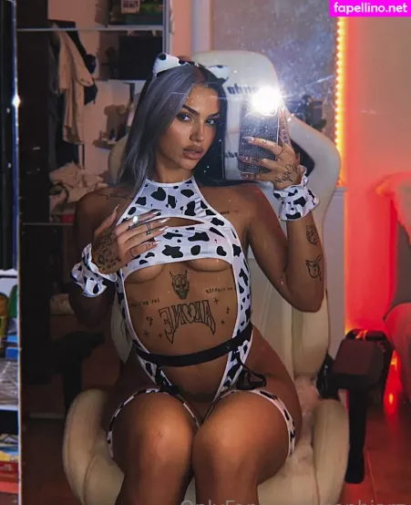 Sophia Rizou 2 OnlyFans Thumbnail #QZnOVbuGew