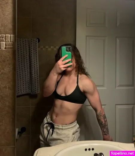 Sophia Ross OnlyFans Thumbnail #Ff3EmD3pPM