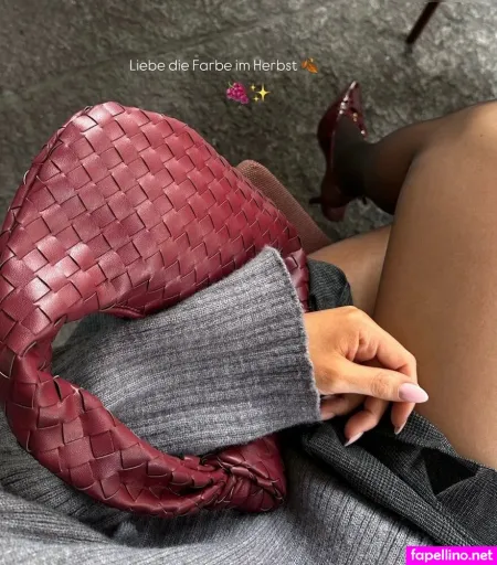 Sophia Schnherr OnlyFans Thumbnail #mNwOWWLhwI