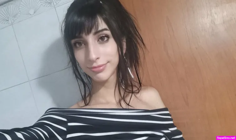 Sophia Sissy OnlyFans Thumbnail #IwUBuu26q3