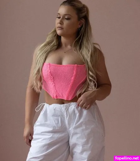 Sophia Thiel OnlyFans Thumbnail #0OThuSIg0k