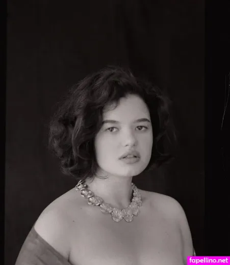 Sophia Voznyak OnlyFans Thumbnail #XI5LaiEm61