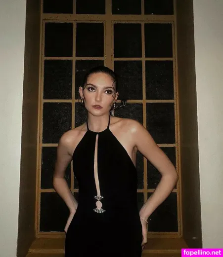 Sophia Woodward OnlyFans Thumbnail #yw17rBvGpJ