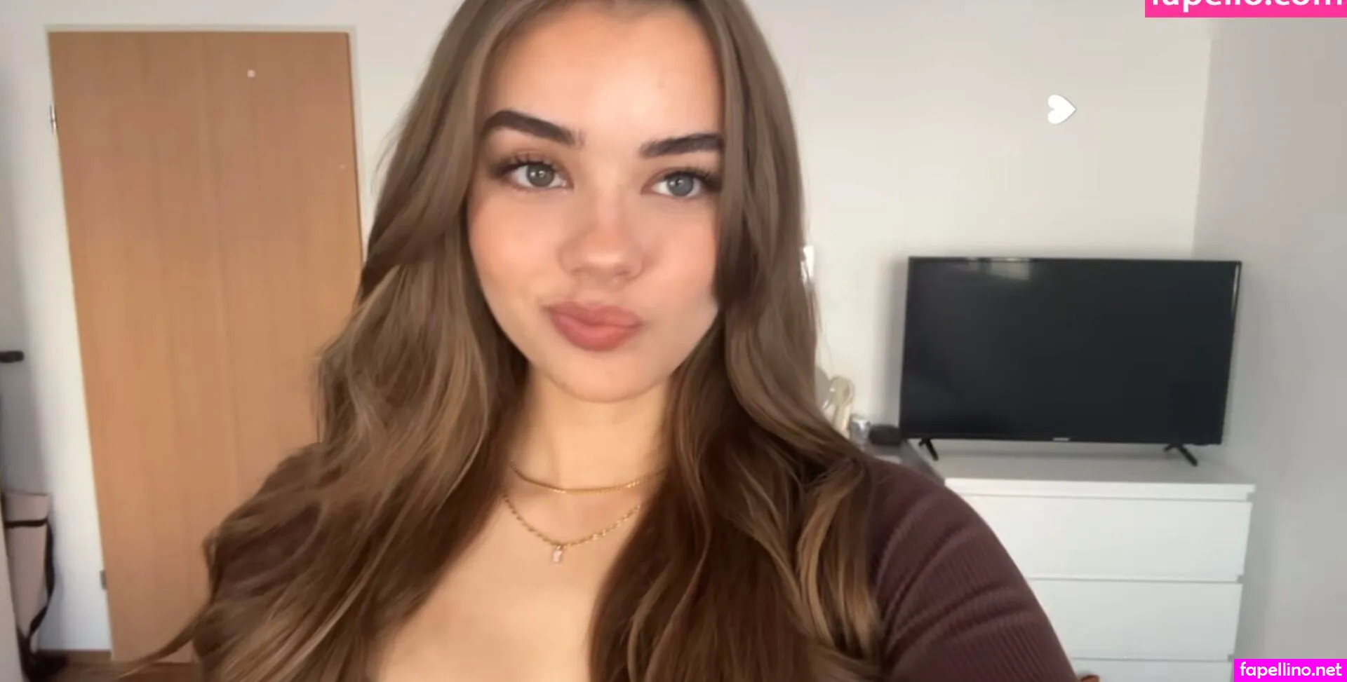 Sophia_xs Nude Leaked OnlyFans Photo #SW4myxFs0n