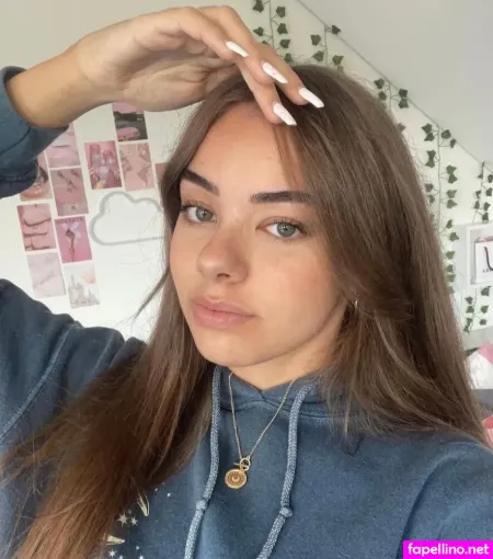 Sophia Xs OnlyFans Thumbnail #wNSYdHVZwx