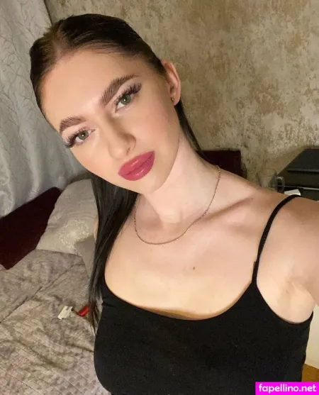 Sophiaabelow OnlyFans Thumbnail #DJIkGzICbE