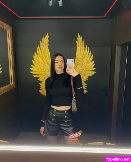 Sophiaabelow OnlyFans Thumbnail #KEYkiPXc7N